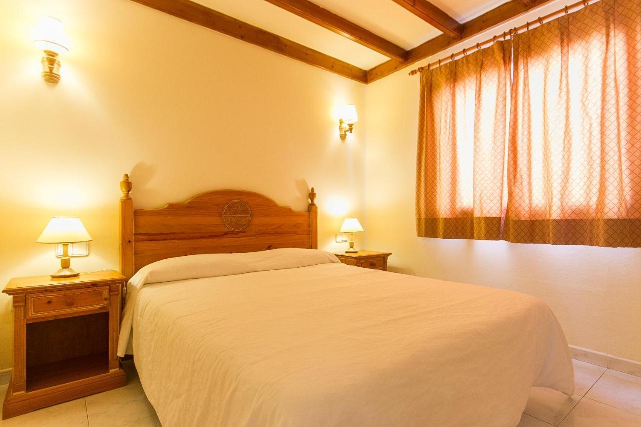 One-Bedroom Apartment,1071350896:JPEG