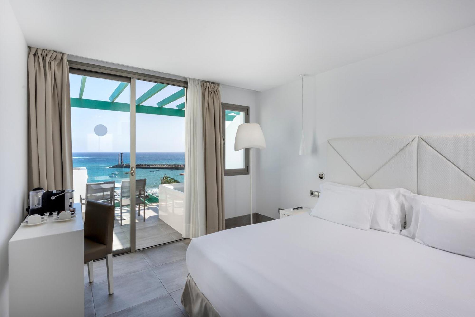 Chambre Double ou Lits Jumeaux avec Baignoire Spa - Vue sur Mer